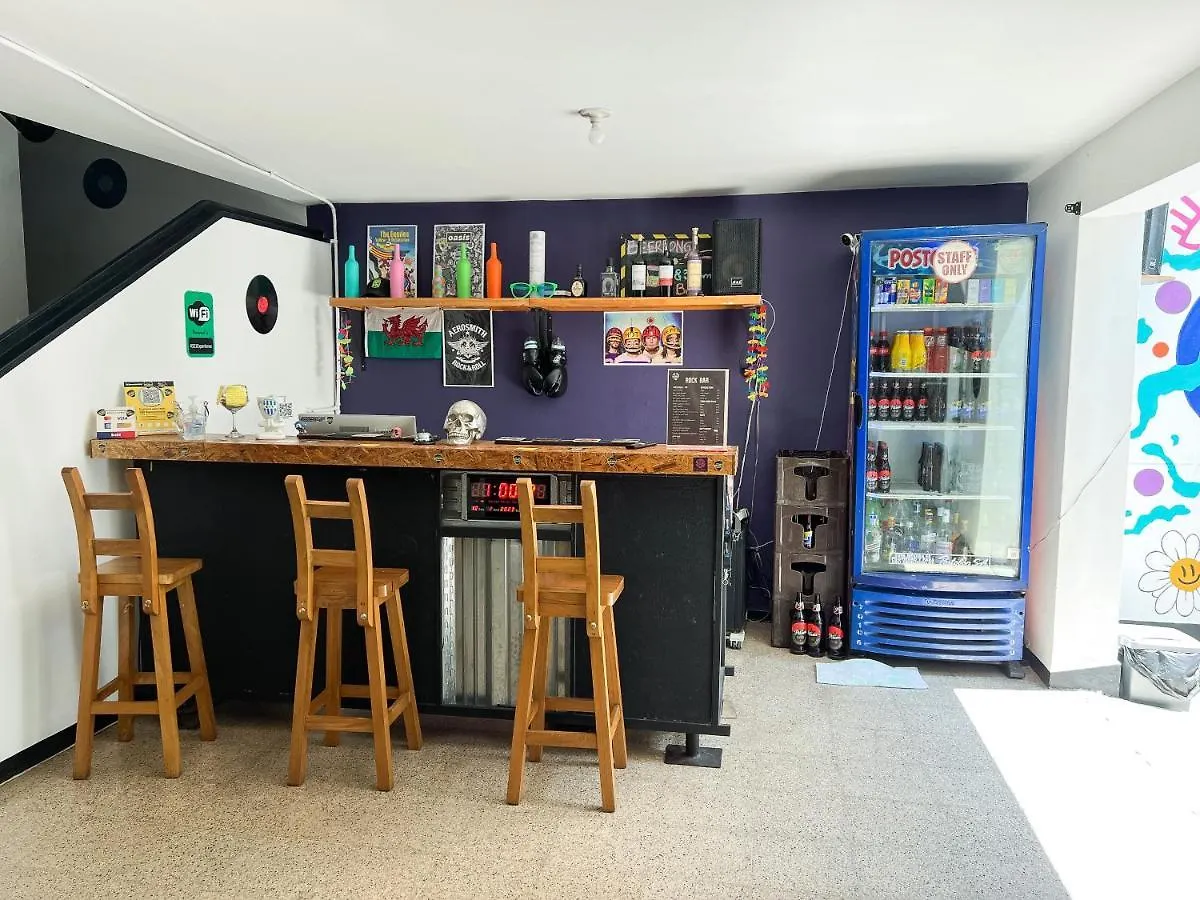 Rock Hostel Medellin 0*,  Colombia
